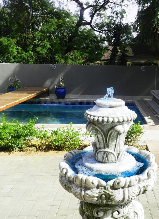 Blackwood Guest House Pretoria-Noord Extérieur photo